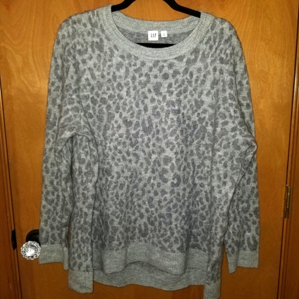 GAP Ultra Soft Knit Leopard Print Sweater XL